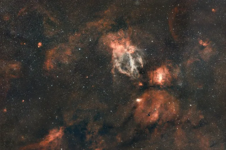 Image the Lobster Claw and surrounding Ha nebulosity with Ha+Oiii filter